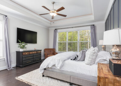 Bright and welcoming bedroom photo in Greer, SC