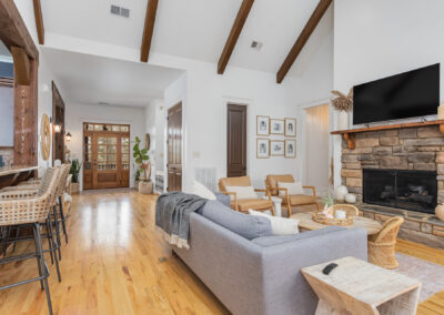 Rustic Scandinavian decorated living room photo in Greenwood SC